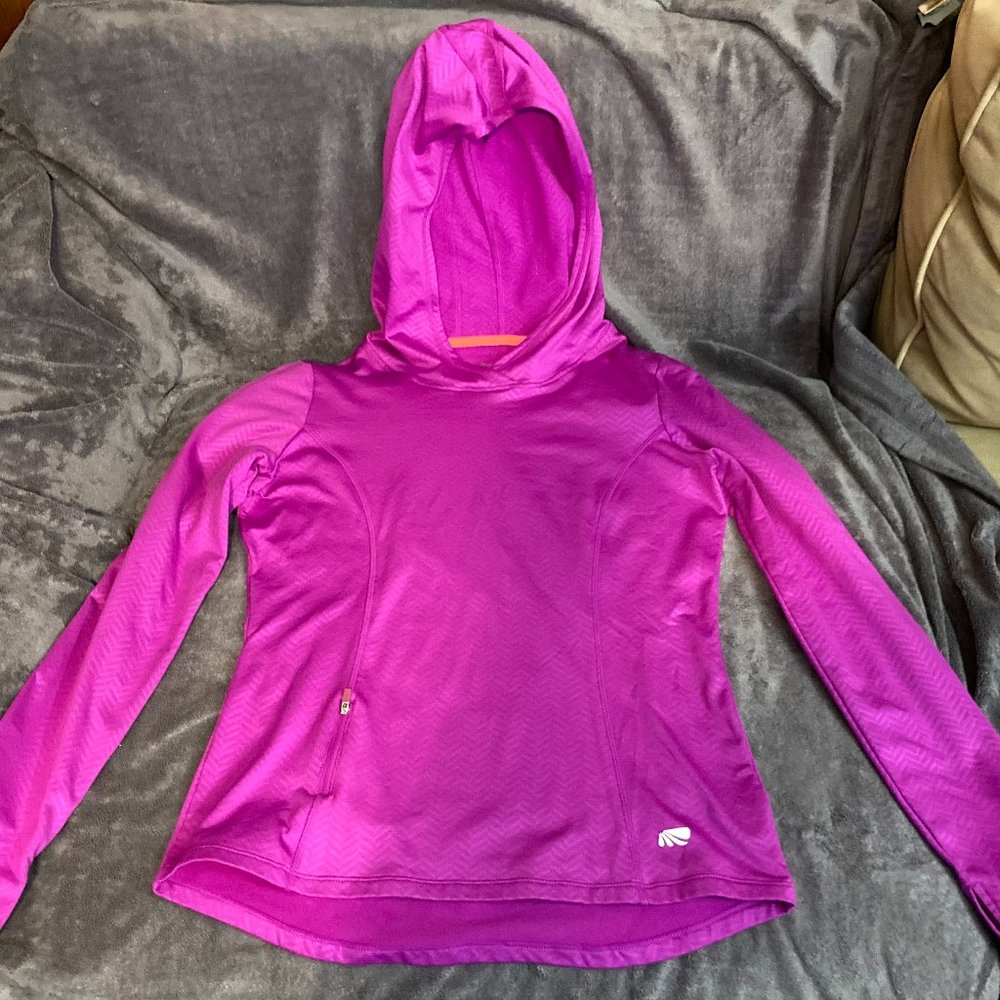Fuchsia Fleece Long Sleeved Hoodie Marika Tek Women's size Medium
